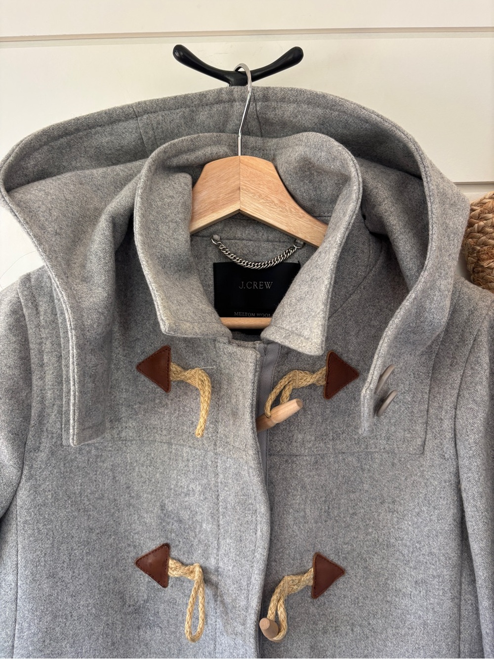 J. Crew Gray Italian Melton Wool Toggle Duffle Coat, Manifattura di Carmignano